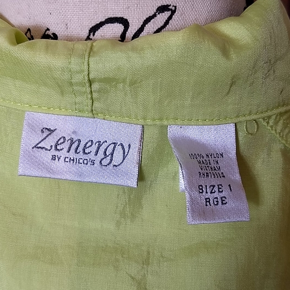 Zenergy by chicos short sleeve jacket - Picture 5 of 5